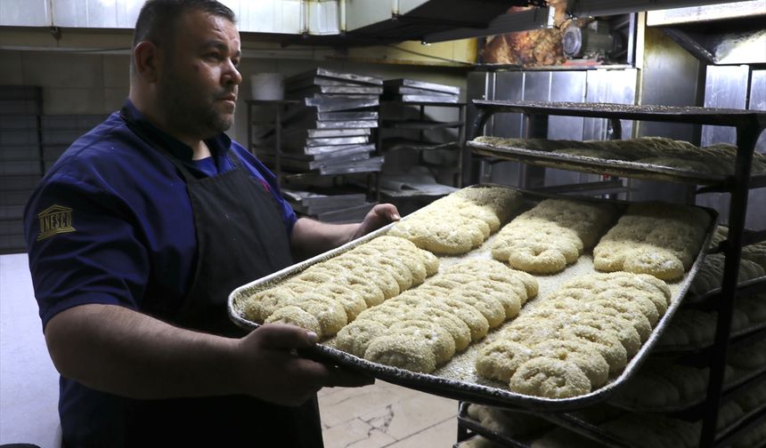 Gazianteplilerin 11 ay beklediği ramazan kahkesi tezgahlarda!