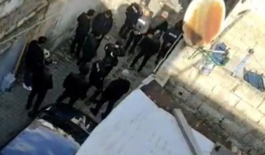 Gaziantep'te anne ve kızını bıçaklayarak gasbeden şüpheliler yakalandı