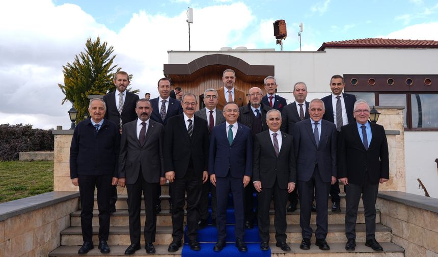 Gaziantep OSB müteşebbis heyeti toplantısı GAÜN’de toplandı
