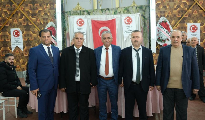 İslahiye Esnaf Odasında işlem tamam! Üç adaylı seçimin galibi Göğebakan oldu