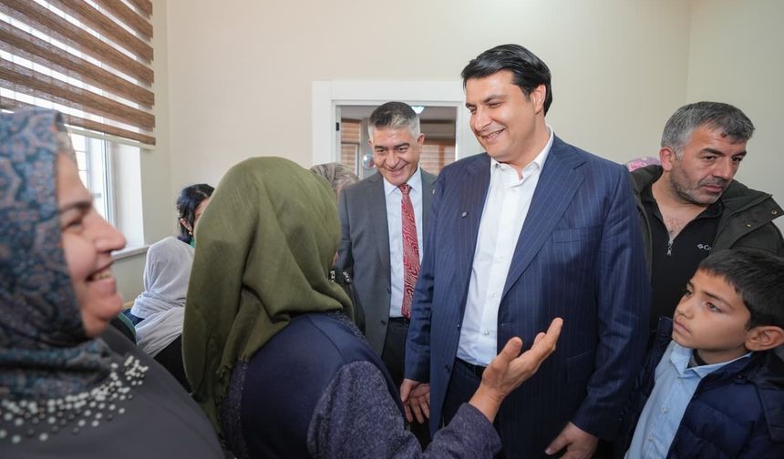 Başkan Yılmaz’dan kadın ve çocuklara anlamlı ziyaret! Çalışmalar hakkında bilgi aldı