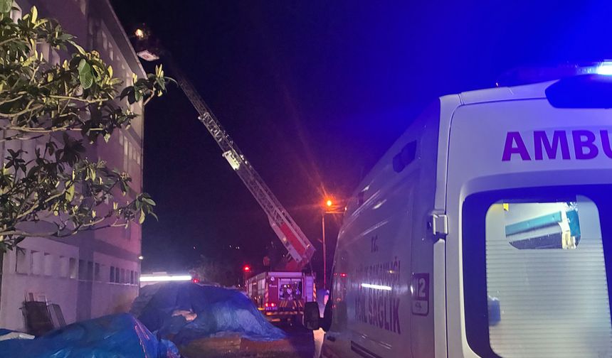 Öğrenci pansiyonunda korku dolu anlar... İtfaiye ekipleri müdahale etti!