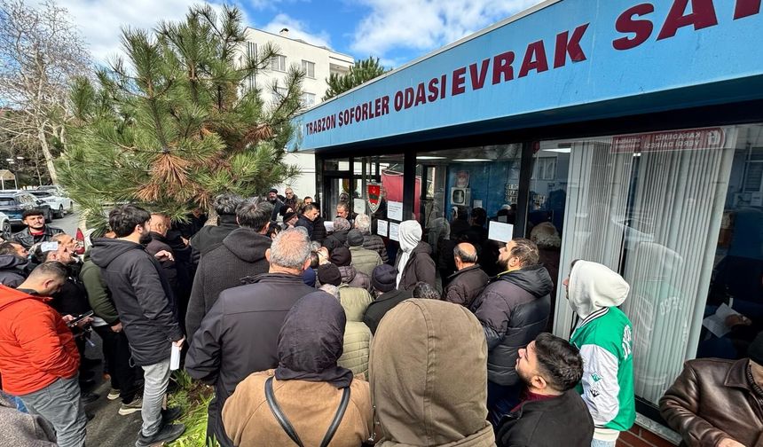 Süre uzatıldı ama yoğunluk bitmedi! APP plaka yoğunluğu sürüyor