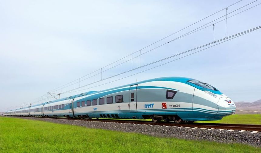 Bakan Uraloğlu duyurdu! 110 milyon yolcu YHT ile seyahat etti