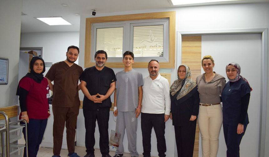 Böylesi milyonda bir görülür! Gaziantepli genç futbol hayata tutundu!