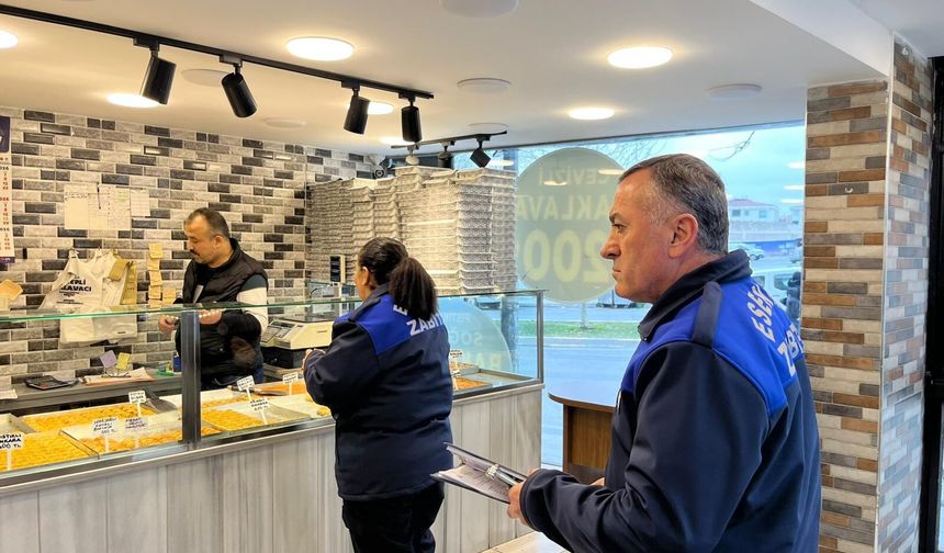 Halk sağlığını tehdit eden baklavacıya şok ceza! Mühürlendi…