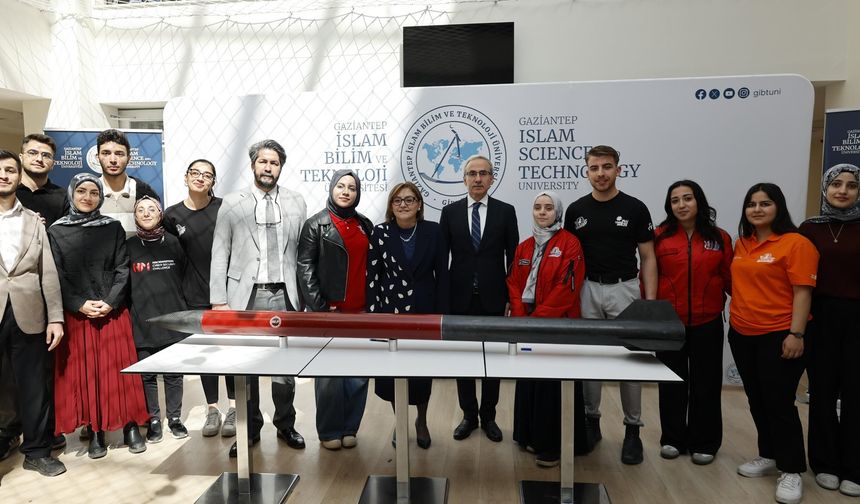 GİBTÜ teknoloji takımları Başkan Şahin’den tam not aldı