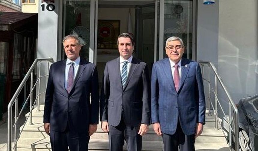 Gaziantep Milletvekilleri Özkeçeci ve Çelikaslan’dan önemli ziyaret! ‘Hayırlı olsun’a gittiler…