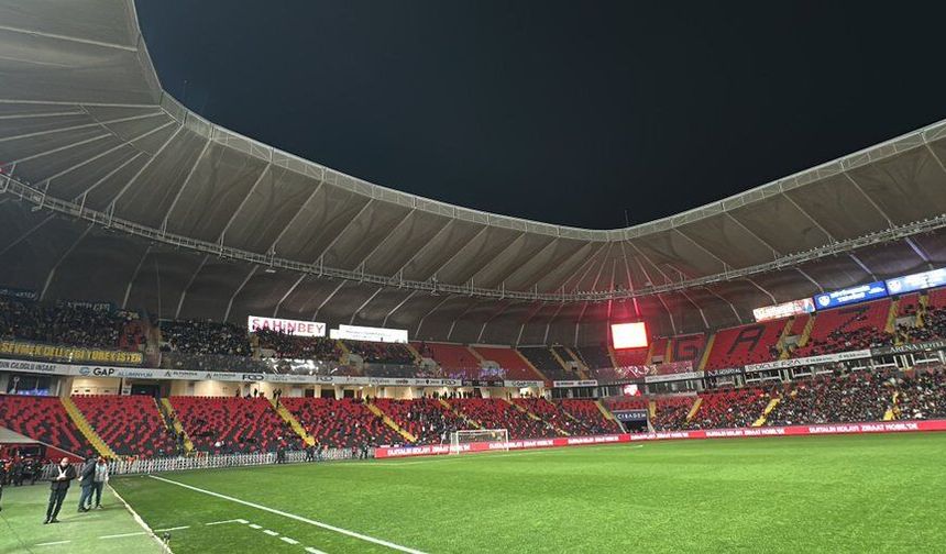 Gaziantep FK-Fenerbahçe maçı ertelenecek mi: Karşılaşma başlamadı!