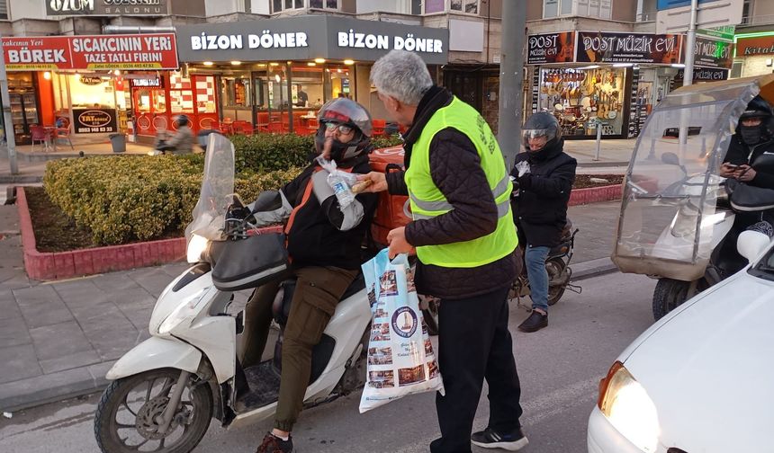 Gaziantep'te iftara 5 kala ile gönüllere dokunan hizmet
