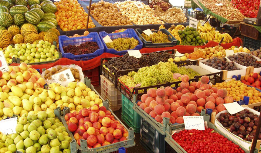 Gaziantep'te sebze-meyve fiyatları cep yakıyor! Kiloyla alma dönemi bitti, artık taneyle…