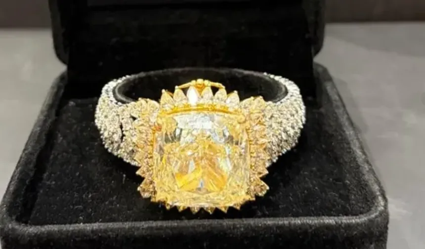 Kapalıçarşı'da dev pırlanta operasyonu! Değeri tam 3 milyon dolar…