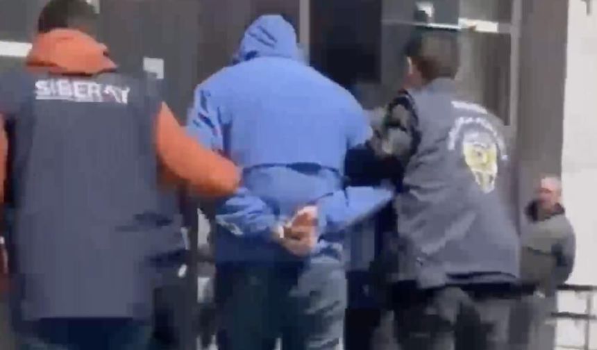 Gaziantep dahil 4 ilde operasyon: Milyonlarca lira vurgun yapan şebekeye darbe!