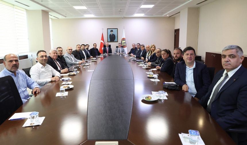 İnşaat sektörünün güncel durumu GSO’da değerlendirildi! Görüş alışverişinde bulunuldu