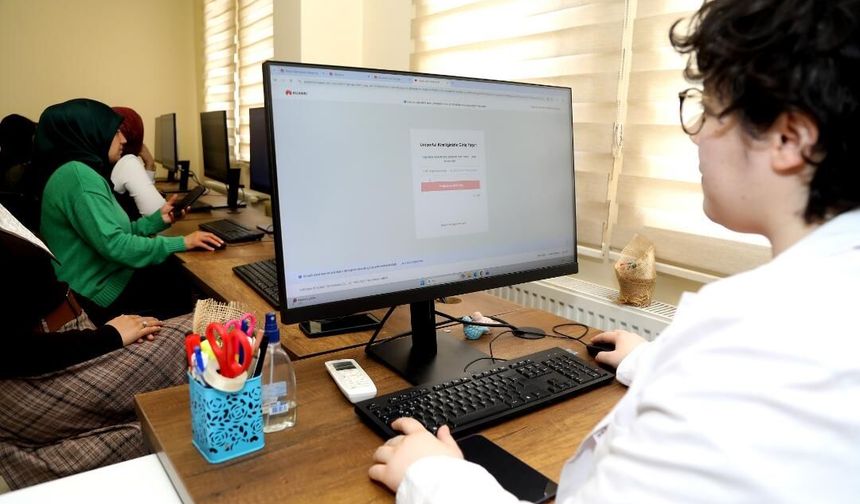 Gaziantep’te Gençlere Küresel Teknoloji Eğitimi