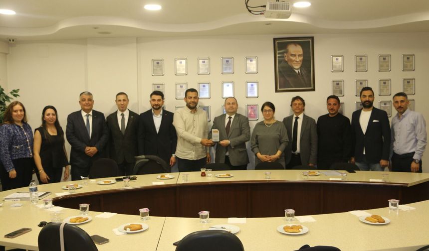 TMMOB Gaziantep İKK’da devir- teslim! Güçyetmez görevini Yılmaz’a devretti…