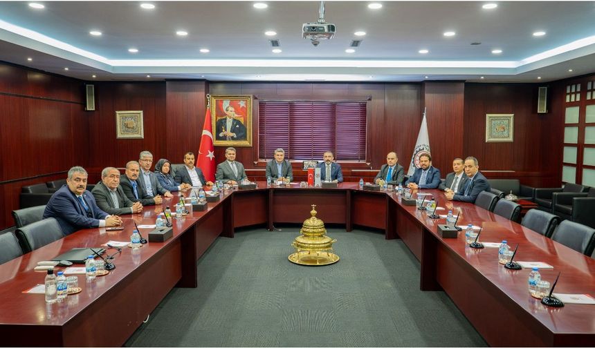 DEVA Partisi’nden Gaziantep çıkarması! Ekmen, kentin nabzını tuttu…