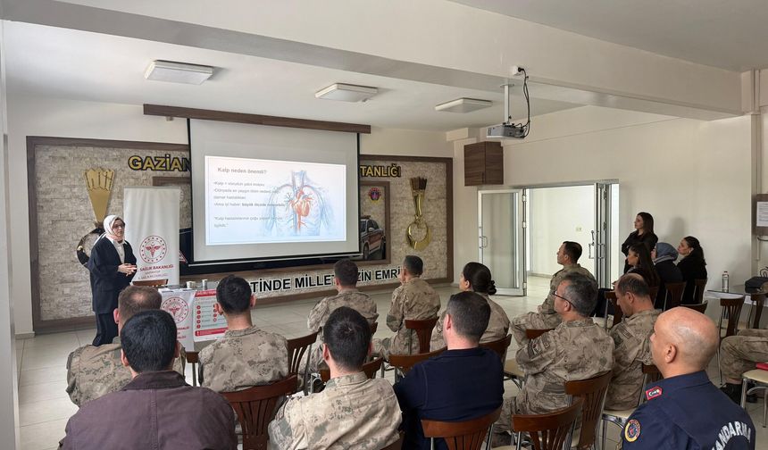 Gaziantep İl Sağlık Müdürlüğünden Jandarma personeline eğitim…