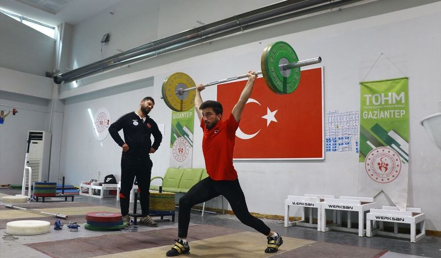 Milli Halterci Gaziantepli Harun’un hedefi dördüncü Avrupa şampiyonluğu