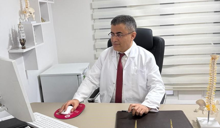Prof. Dr. Koca: "Manuel Terapi" ile ameliyatsız tedaviyi anlattı