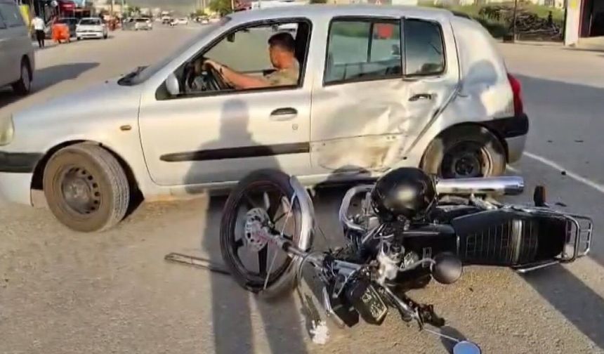 Gaziantep'te bir kaza daha! Otomobil ile motosiklet çarpıştı