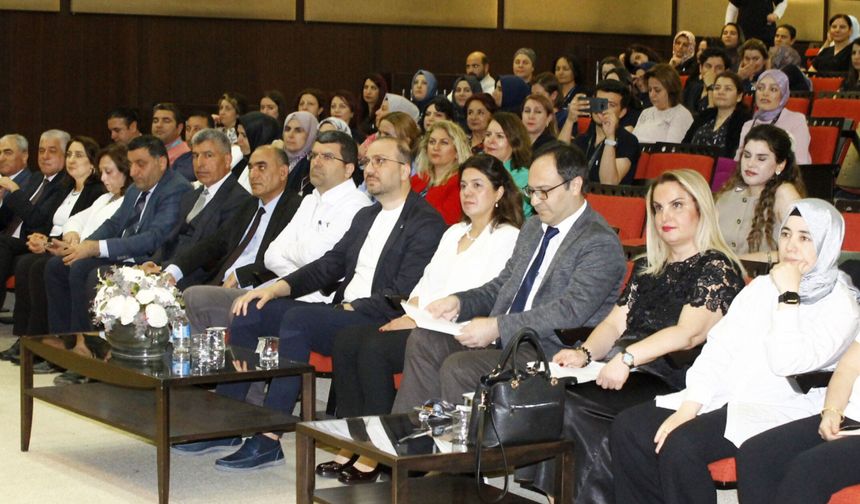 GAÜN Hastanesi’nde Hemşireler Haftası coşkuyla kutlandı! Çok sayıda hemşire katılım sağladı