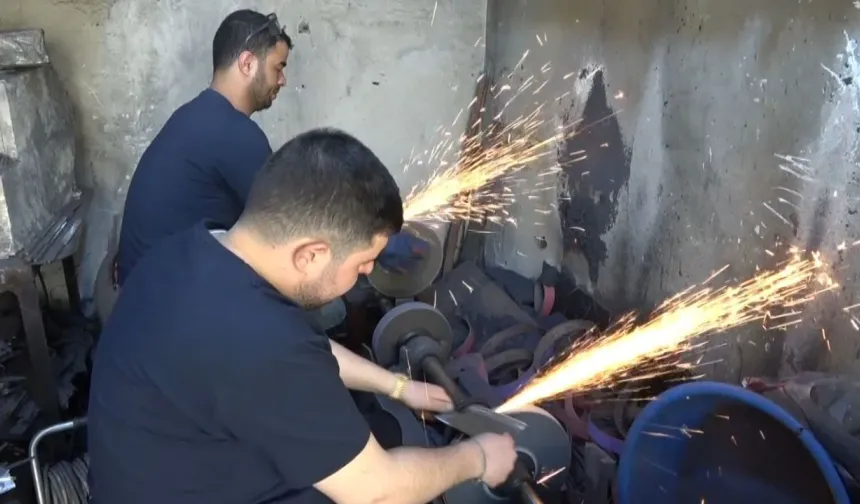 Gaziantep'te bayram öncesi randevulu bıçak bileme yoğunluğu!