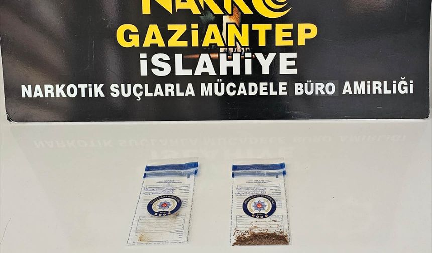 Gaziantep’te durdurulan şahsın üzerinde bakın ne çıktı!