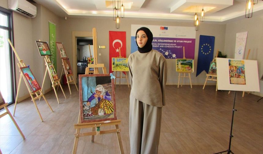 Gaziantep’te sessiz bir fırçanın yolculuğu! İşitme engelli Çelik resim sergisini açtı