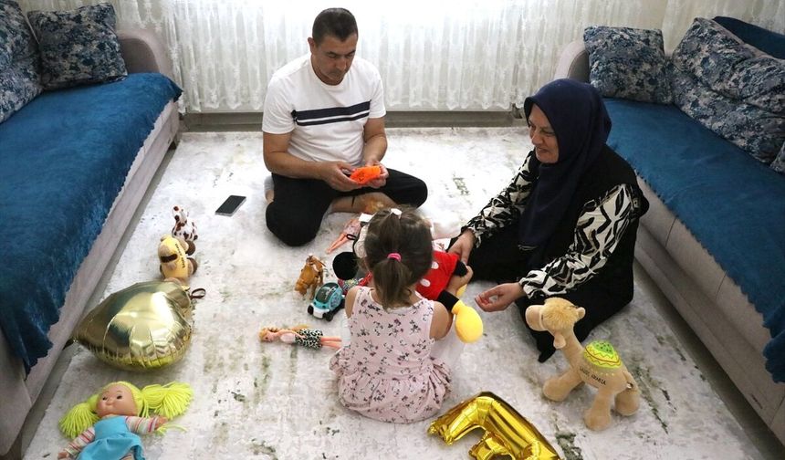 Gaziantep'te koruyucu aile olduktan sonra evleri çocuk sesiyle şenlendi!