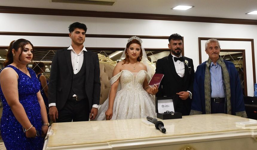 Şahinbey Belediyesi’nden yeni rekor! Bir günde 106 nikah kıyıldı...