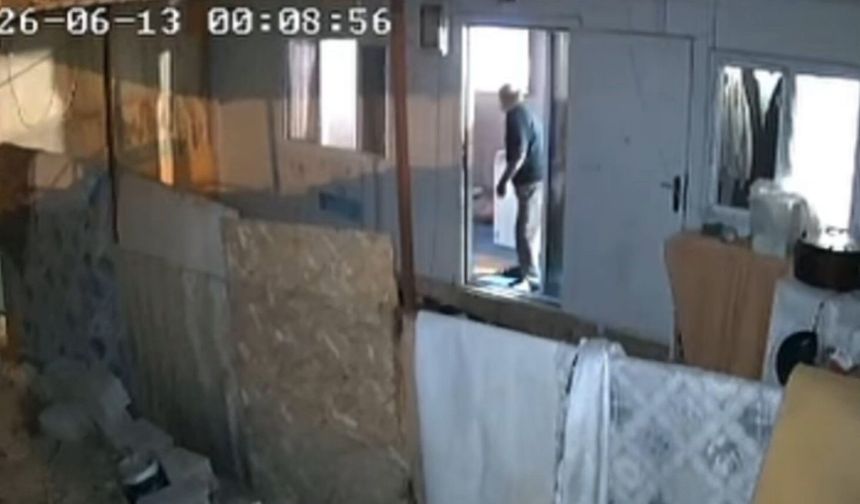Gaziantep’te vatandaşların deprem paniği kamerada! İşte o anlar…