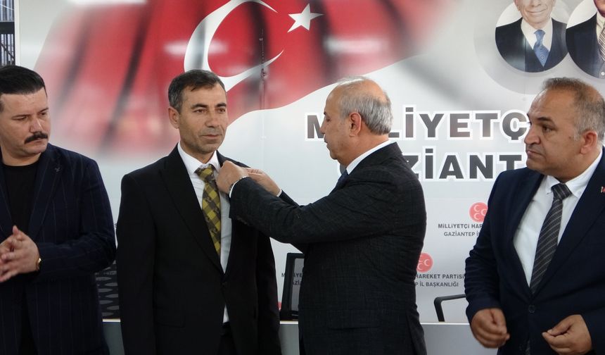 MHP Gaziantep'ten gövde gösterisi! 300 kişi MHP'ye katıldı...