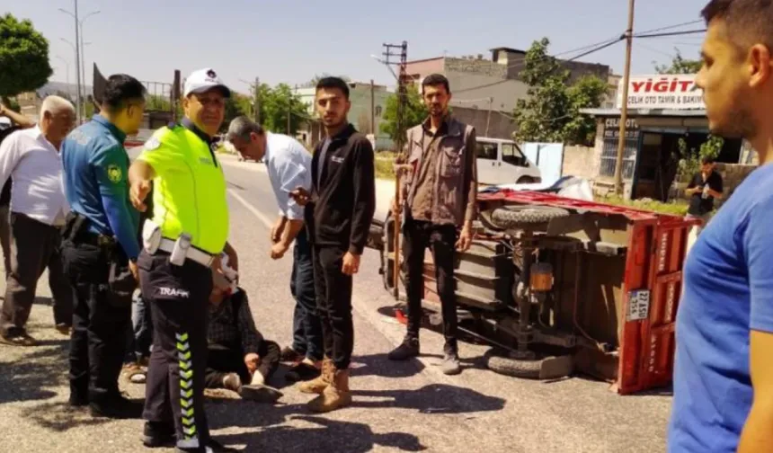 Gaziantep’te kamyonet ile motosiklet çarpıştı! Sürücü yaralandı