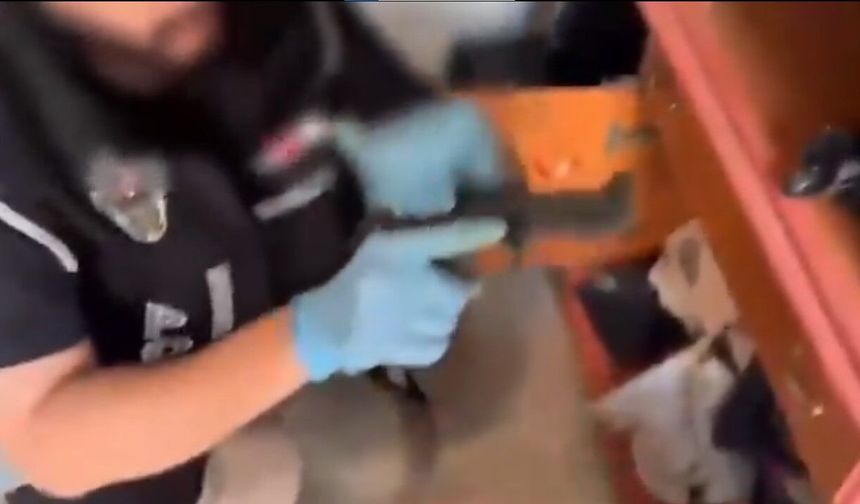 Gaziantep Emniyetinden şok baskın! Evden cephanelik çıktı… İşte o anlar