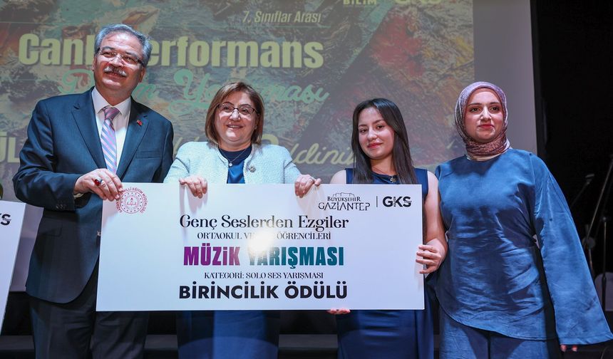 Gaziantep’te sanatla yükselen öğrenciler ödüllendirildi!
