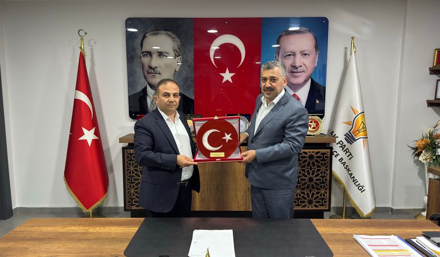 Murat Gün’den AK Parti İlçe Başkanı Güler’e ziyaret! Nizip Caddesi konuşuldu…