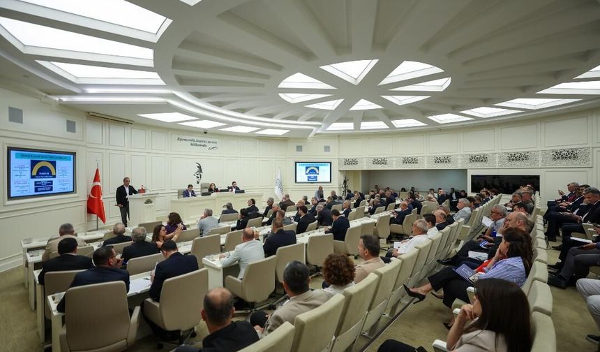 Gaziantep Büyükşehir Meclisi’nde gündem: Asfalt ve haşereyle mücadele