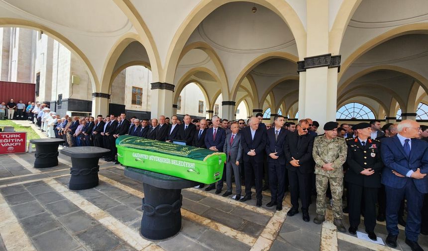 Gaziantep iş ve siyaset dünyası Topçuoğlu’nu uğurladı…