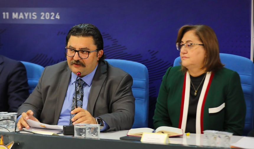 Şahin’in Venezuela çağrısına Murat Şerbetçi’den tam destek! Deprem bölgesi için bağışta bulundu…