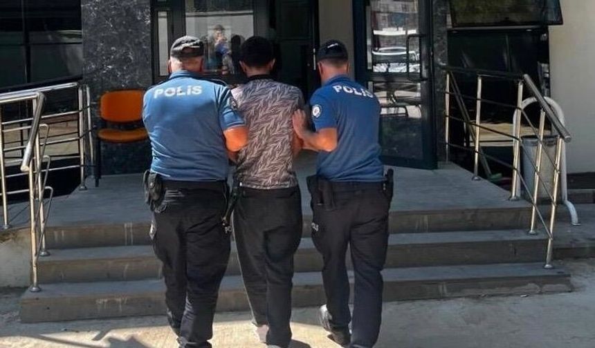 Gaziantep’te silah taciri yakalandı!