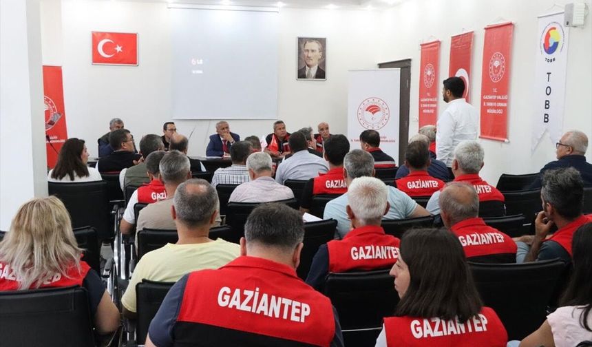 Gaziantep'te üreticilerin sorunları masaya yatırıldı! sektörün ihtiyaçları ele alındı