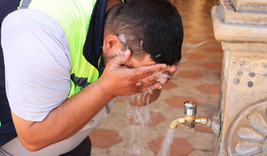 Gaziantep'te sıcak hava hayatı olumsuz etkiliyor
