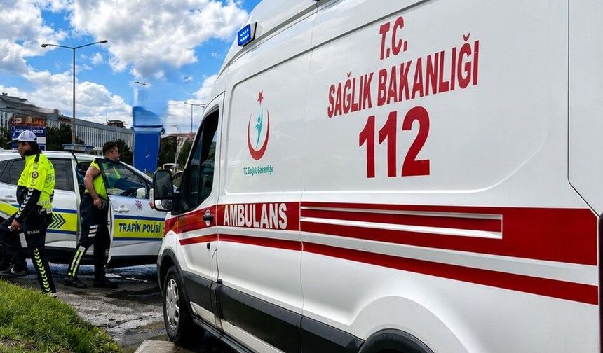 Gaziantep’ten yola çıkmıştı! Erzurum karayolunda minibüs devrildi, 15 kişi yaralandı