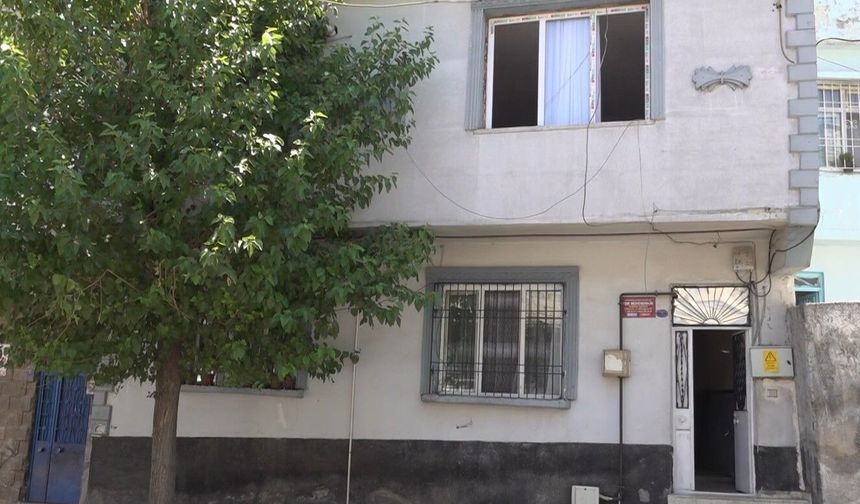 Gaziantep'te tatile giden aileye hırsız şoku: Yaklaşık 1 kilo altını çaldılar