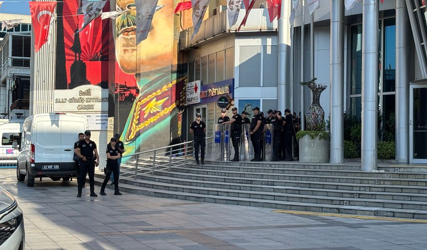 İzmit Belediyesi’ne şok operasyon! Belediye Başkanı ve eşi gözaltında…