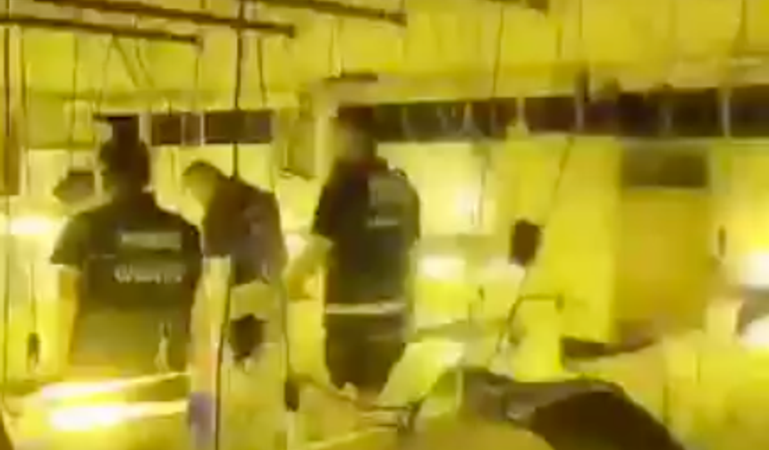 Gaziantep’te uyuşturucu imalathanesine baskın: Kilolarca uyuşturucu ele geçirildi! (VİDEOHABER)