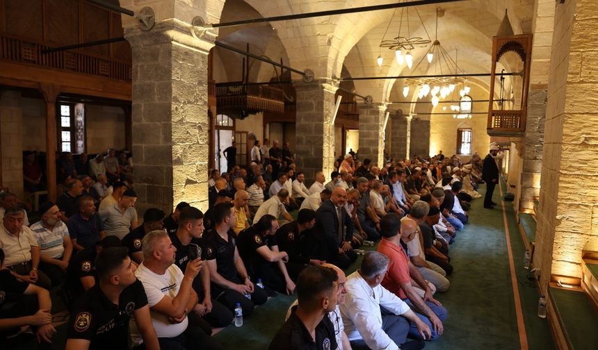 Gaziantep 'te 15 Temmuz şehitleri için mevlit okutuldu