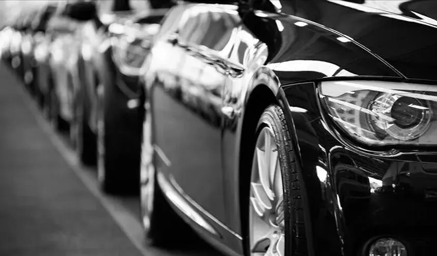 Otomotiv sektöründe dengeler değişiyor! Elektrikli otomobil satışları azaldı, hibritler büyüdü…