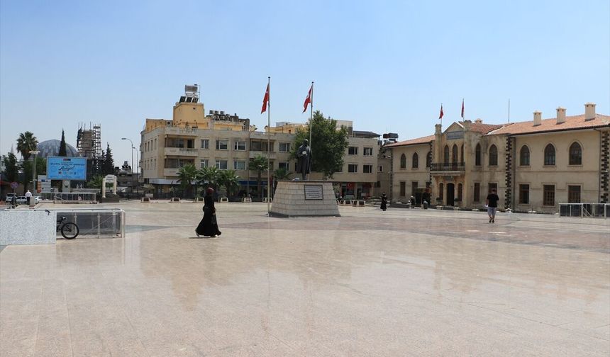 Güneydoğuda sıcak hava etkili oluyor: Gaziantep'te caddeler boşaldı!